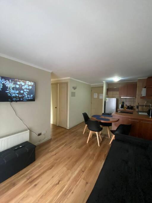 Apartamento Departamentos Centrales Cercano A Metro Santiago de Chile