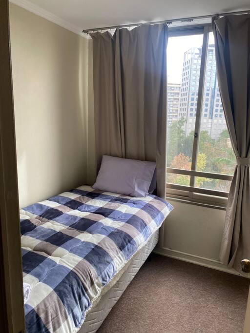 Apartamento Departamentos Centrales Cercano A Metro Santiago de Chile