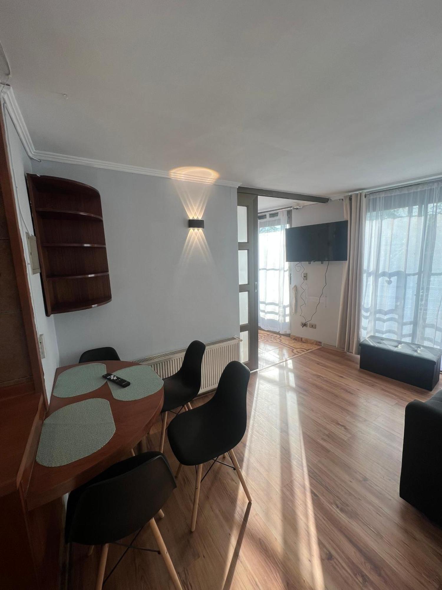 Apartamento Departamentos Centrales Cercano A Metro Santiago
