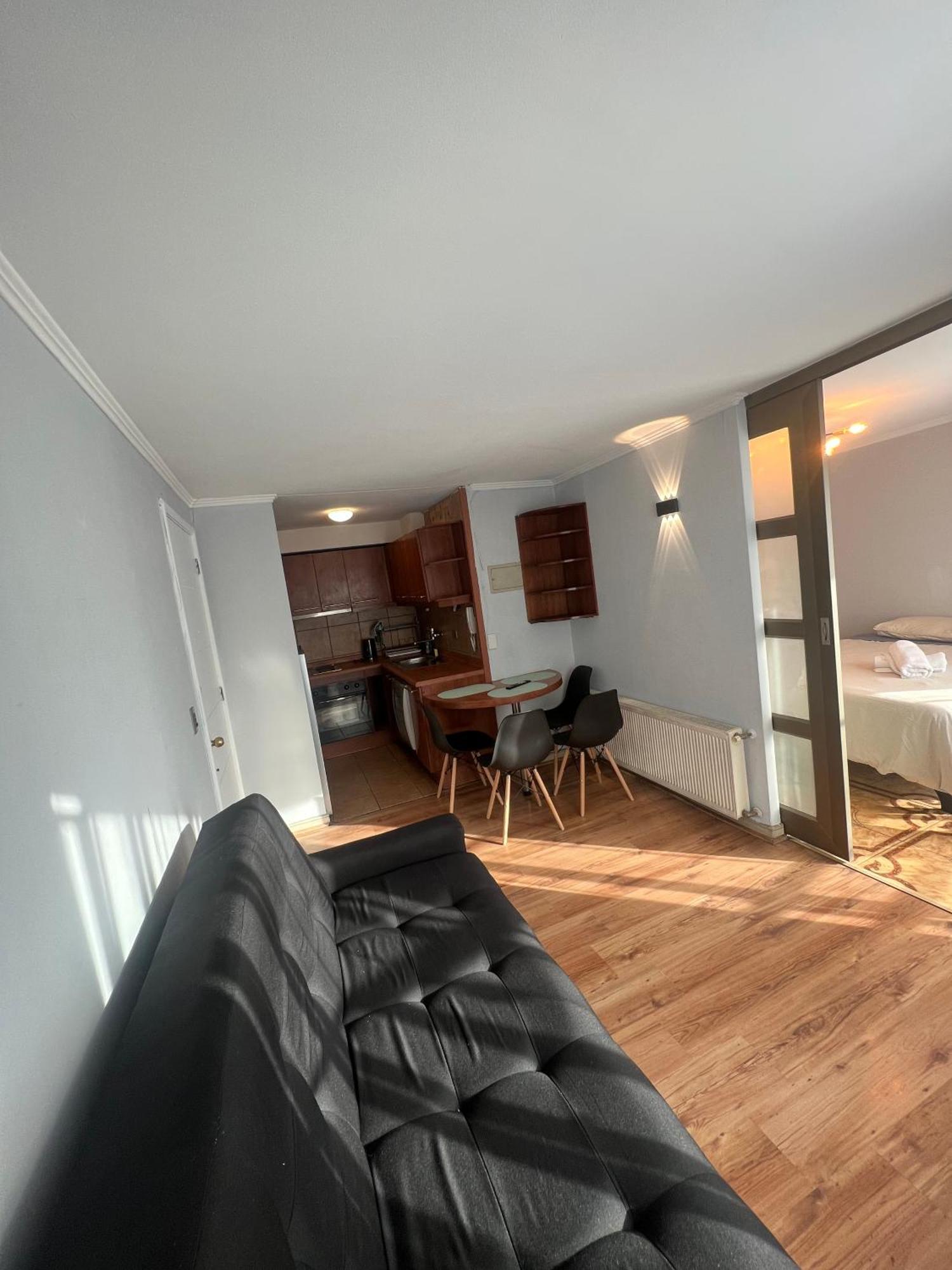 Apartamento Departamentos Centrales Cercano A Metro Santiago