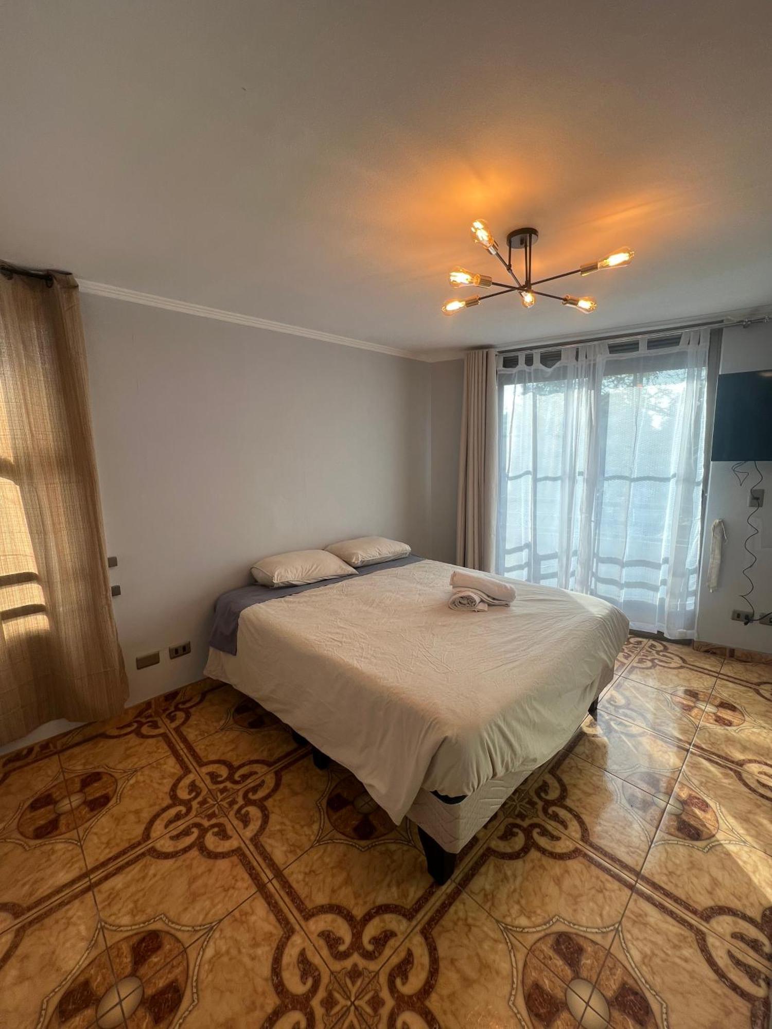 Apartamento Departamentos Centrales Cercano A Metro Santiago